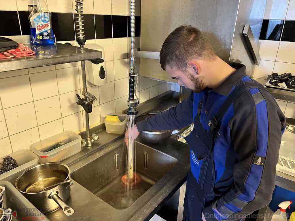 Gootsteen Ontstoppen Moerdijk Gootsteen Ontstoppen Moerdijk